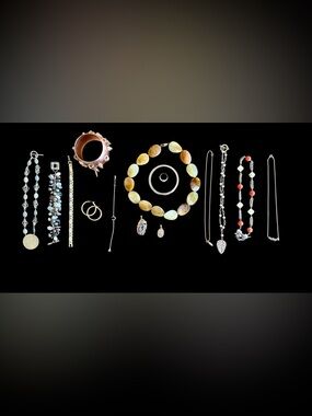 Mixed Jewelry Lot – Necklaces, Bracelets, Earrings & Pendants (Vintage + Modern)